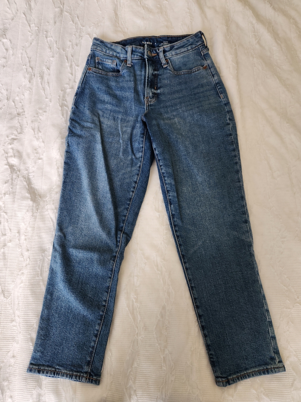 Old Navy Straight-Leg High-Rise Jeans in Medium Blue Wash